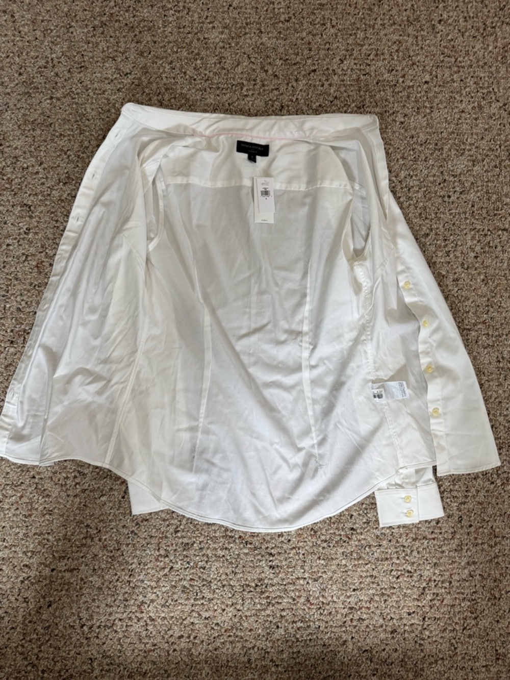 Banana Republic Tailored Fit Women’s Dress Shirt - NWT - Picture 10 of 12